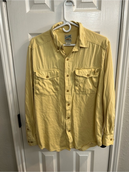 TravelSmith Other - Vintage men’s travelsmith yellow long sleeve button down casual shirt large